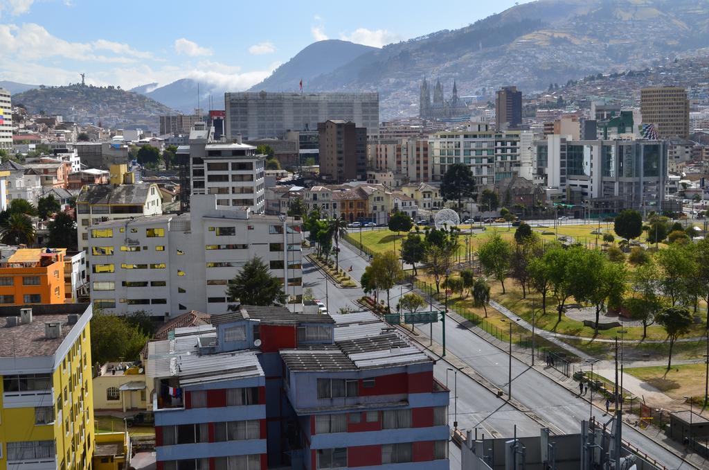 Hotel Tambo Real Quito Esterno foto